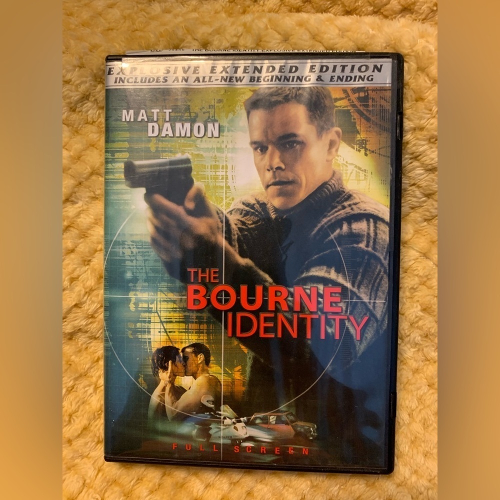 The Bourne Identity Explosive Extended Edition DVD. Matt Damon. Full screen.